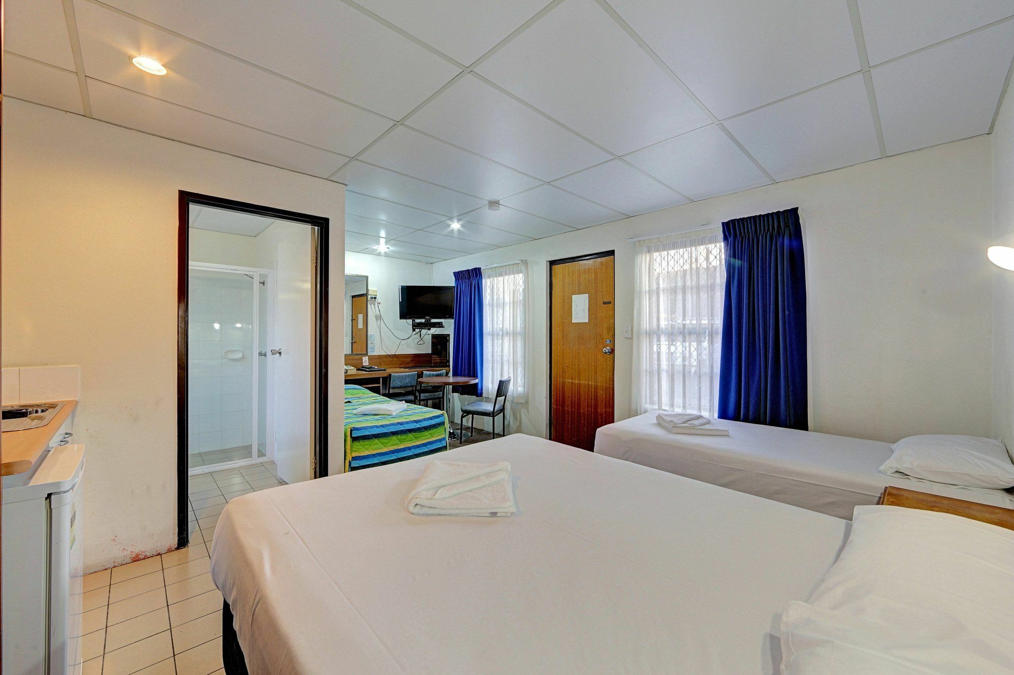 Chalet Motor Inn Bundaberg Exterior foto